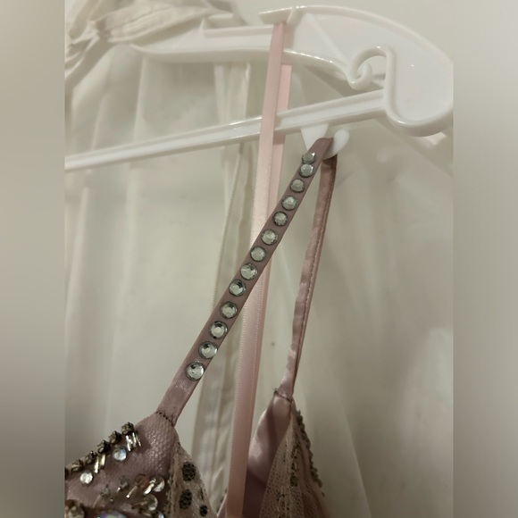 Formal Dress - Picture 7 of 11